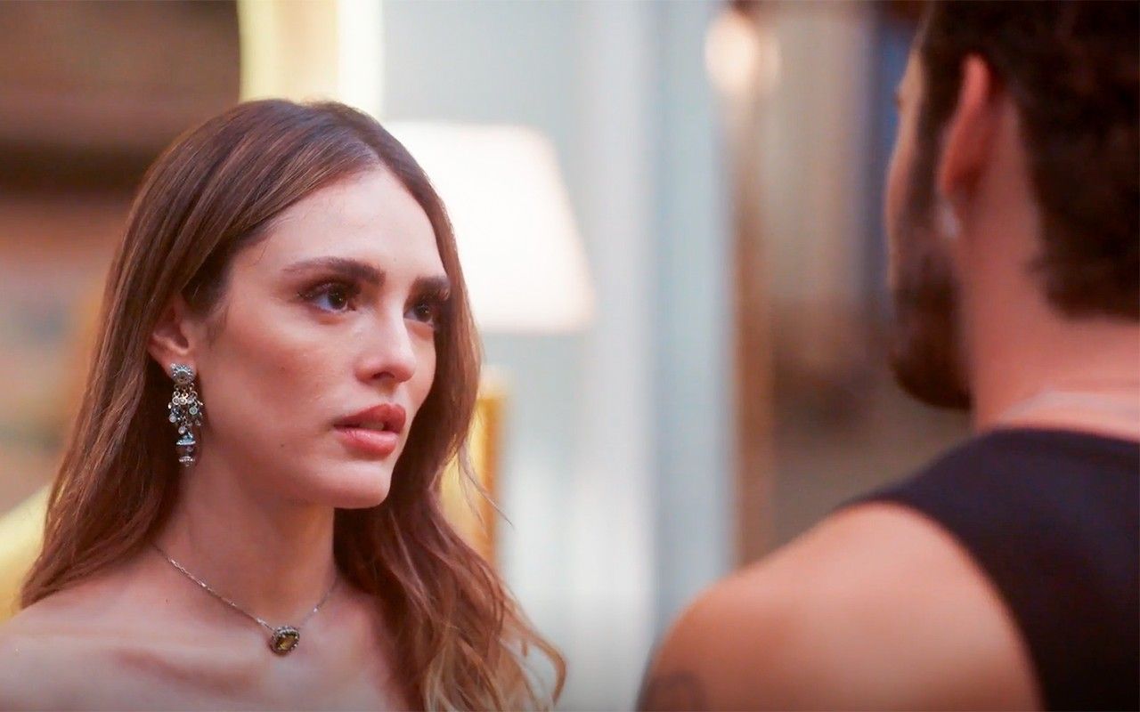 [Resumo aponta armação de Naiane contra João Raul em Coração Acelerado]. Reprodução: Gshow