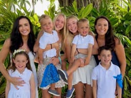 Kim Perell compartilha como é viver com dois conjuntos de gêmeos na família.; Reprodução: Business Insider