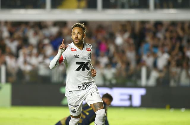 Santos precisa rever valores para renovar com Neymar, após alerta. Reprodução: Globo
