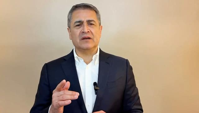 O fiscal de Honduras ordena a captura imediata de Juan Orlando Hernández, ex-presidente indultado por Trump.. Reprodução: Elpais