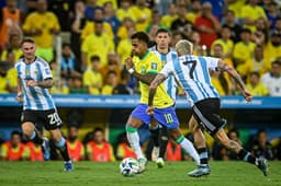 Argentina e Brasil: Onde Assistir e Análise do Jogo