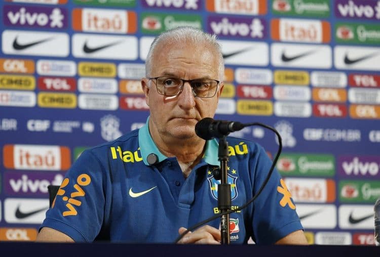 CBF divulga lista de pré-convocados para Eliminatórias