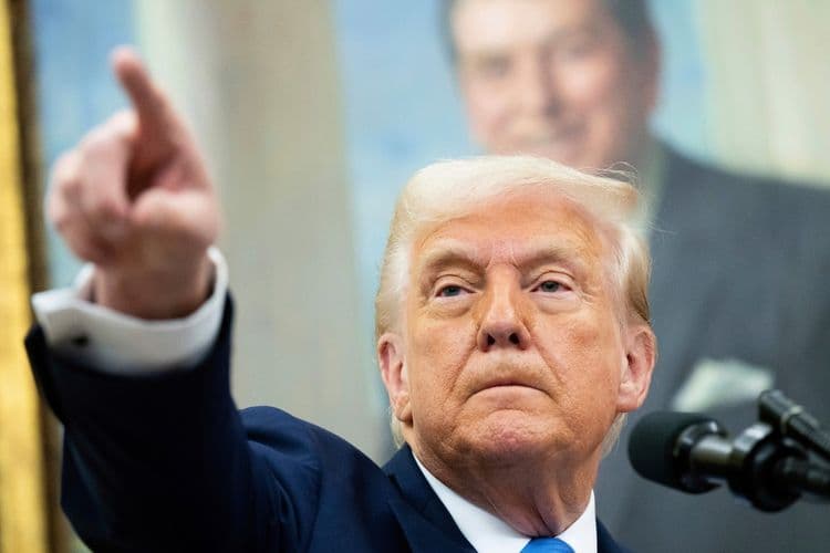 Trump Anuncia Dia da Libertação com Tarifas Surpreendentes