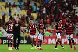 Internacional enfrenta a LDU em busca de vaga nas oitavas de final. Reprodução: Folha de S.Paulo