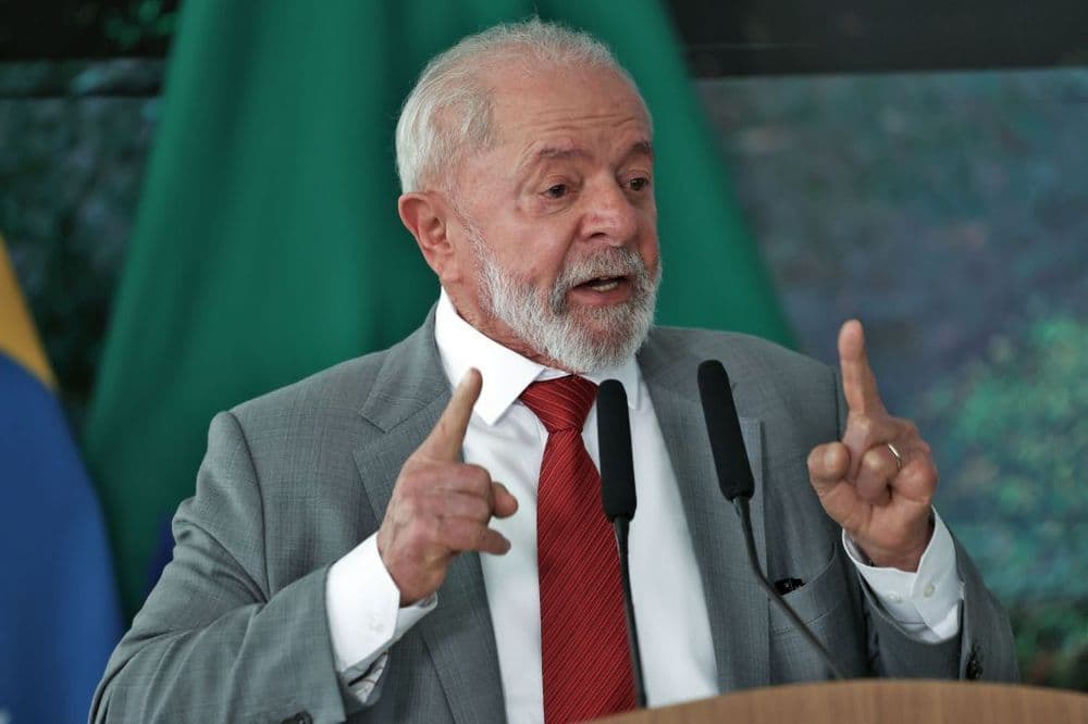 Lula Reforça Influência na Eletrobras com Mantega