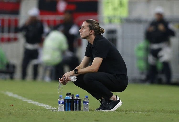 Flamengo se prepara para os próximos jogos do Brasileirão após desafio na Libertadores. Reprodução: Globo