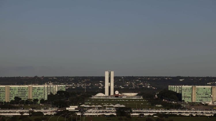 Mudanças na Lei da Ficha Limpa: O que esperar?