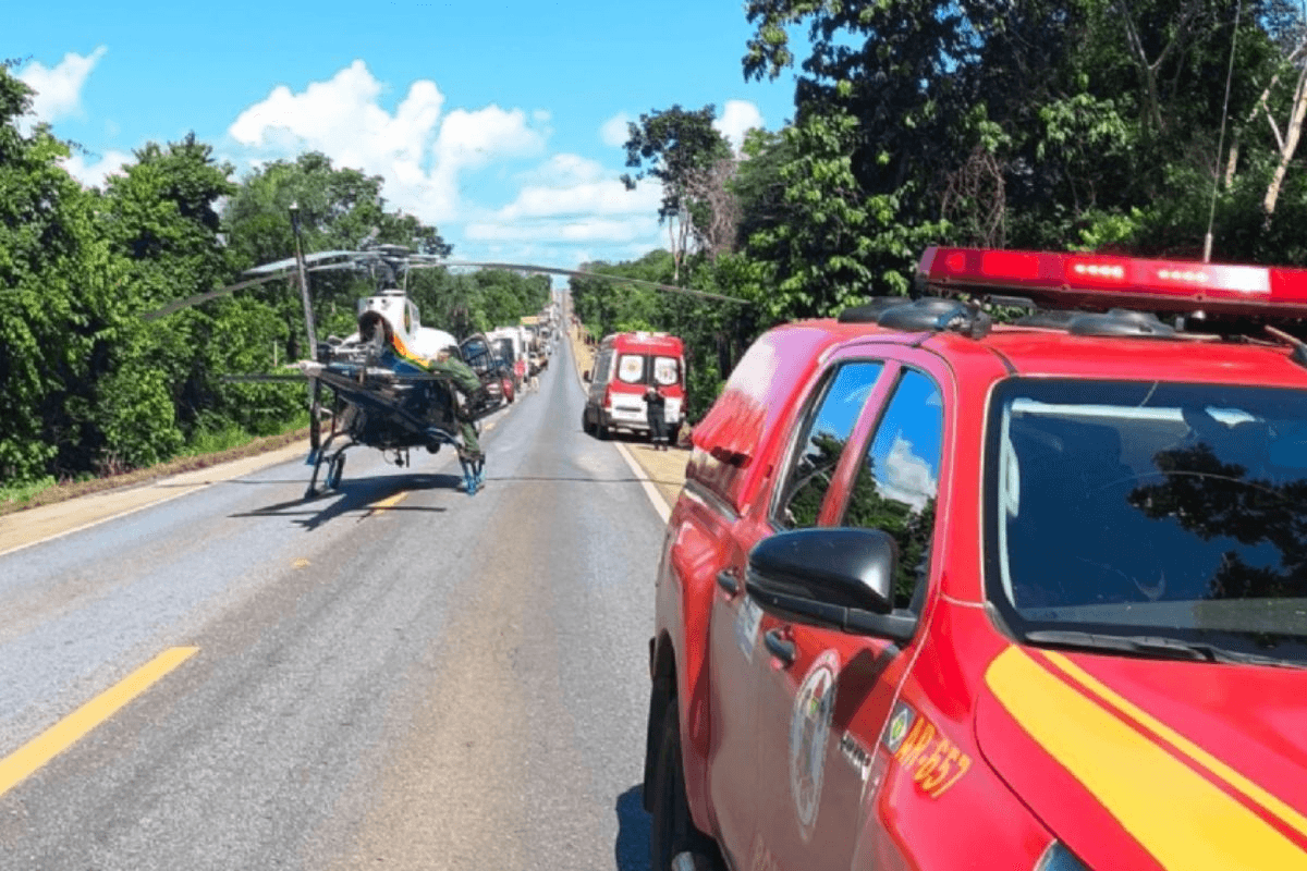 [Motorista morre após colisão com carreta carregada de milho em MT]. Reprodução: G1