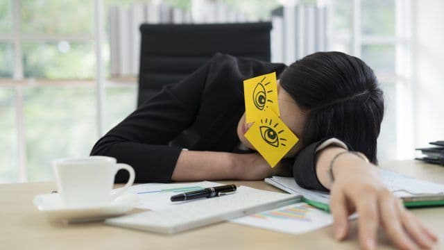 CEOs e Jornadas de Trabalho Extensas: A Polêmica